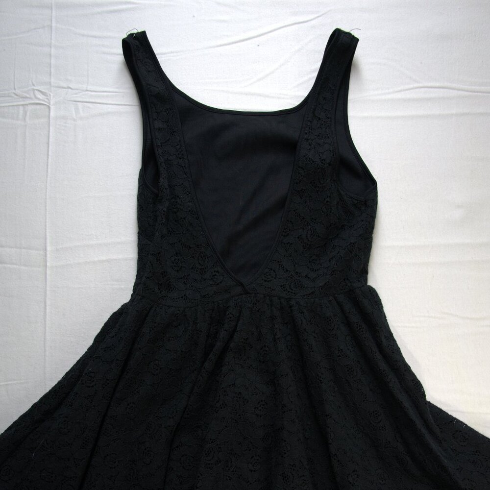 Little Black Lacey Backless Dress - Picture 5 of 8